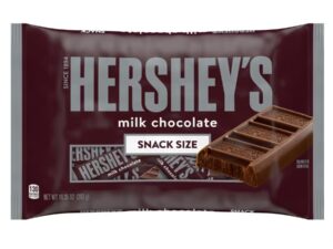 שקית גדולה של חטיף שוקולד - <span class='eng'>HERSHEY'S MILK CHOCOLATE</span>