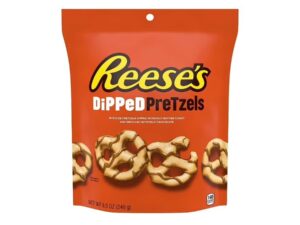 בייגלה טבול בשוקולד וחמאת בוטנים - <span class='eng'>RISSES DIPPED PRETZELS</span>