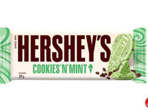 חטיף שוקולד לבן מנטה ופיצפוצי שוקולד אישי - <span class='eng'>HERSHEY'S COOKIES 'N' MINT</span>