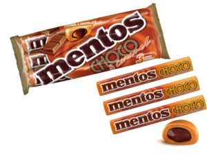 מארז 3 גלילי סוכריות קרמל ממולאות שוקולד - <span class='eng'>MENTOS CHOCO CARAMEL</span>