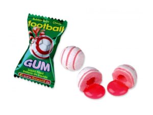 מסטיק כדורגל במילוי מיץ - FINI FOOTBALL GUM