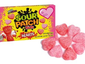 סוכריות לבבות מגומי חמוצות בקופסא - SOUR PATCH HEARTS