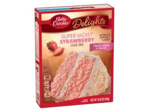 תערובת להכנת עוגת תות -Betty Crocker Super Moist Strawberry Cake Mix