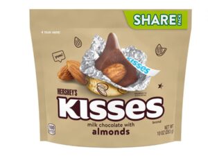 נשיקות הרשי שוקולד חלב ושקדים - Hershey's Kisses Milk chocolate & Almonds