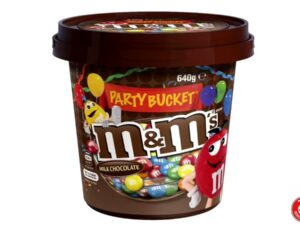 דלי מסיבה של עדשים במילוי שוקולד - M&M CHOCOLATE PARTY BUCKET