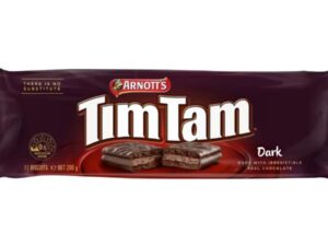עוגיות מצופות בטעם שוקולד מריר  -TIMTAM DARK