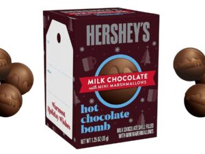פצצת שוקו עם מרשמלו - HERSHEY'S Chocolate Bomb